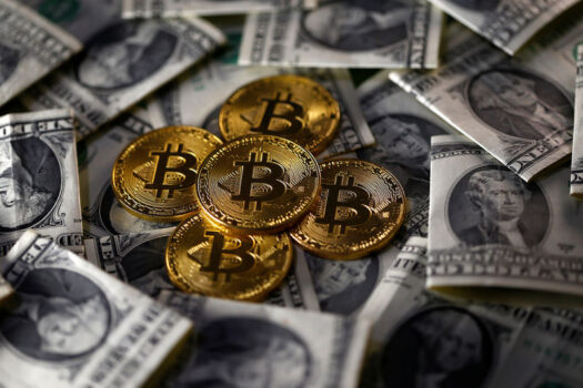 &copy; Reuters.  $1.23 Billion in Bitcoin Moved in One Day: What Happened?