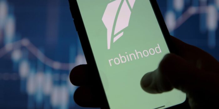 Robinhood Buys AI Fintech. Wealth Management Could Be in the Cards.